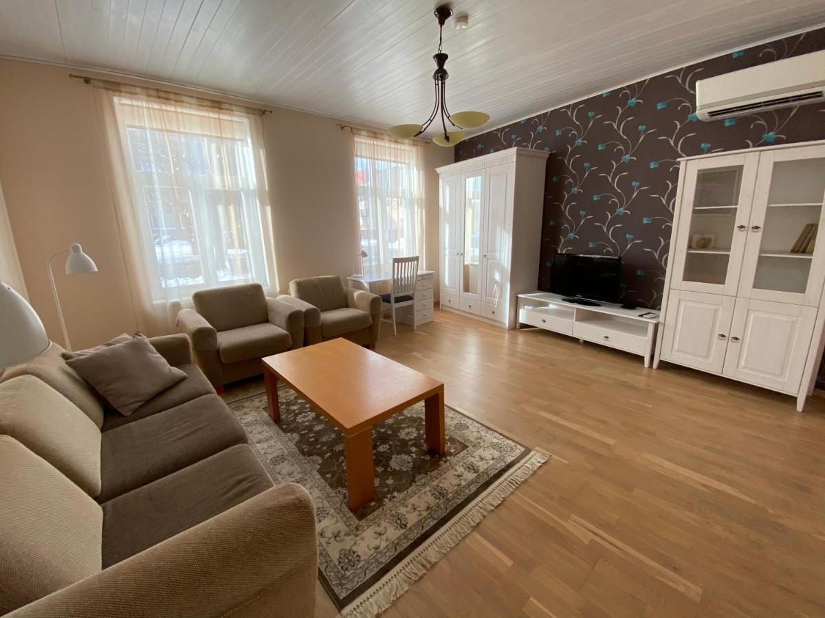 Posti Guest Apartment Haapsalu Exterior foto