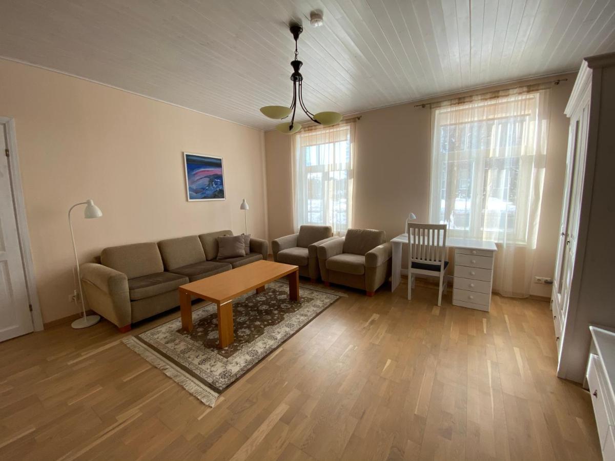 Posti Guest Apartment Haapsalu Exterior foto